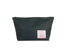 Load image into Gallery viewer, velika zelena toaletna torbica